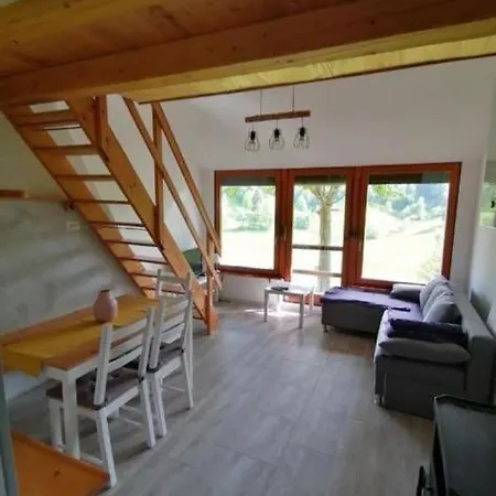 Tatil Evi Pocitniska Hisa Lily *