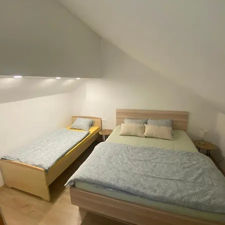 Pocitniska Hisa Lily *