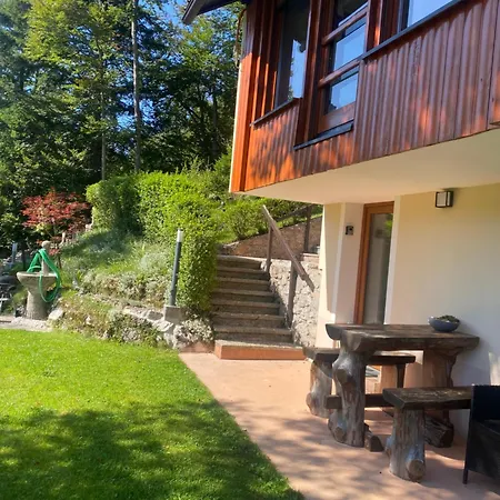Apartman Pocitniska Hisa Lily *