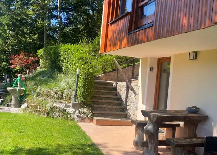 Feriehus Pocitniska Hisa Lily *